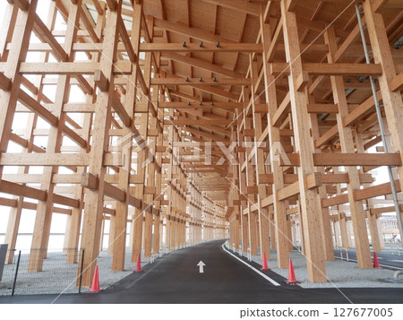 大阪關西世博會「大屋頂環」（2025年4月13日） 127677005