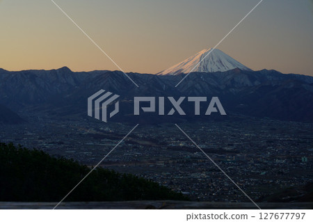 Mount Fuji at sunrise 127677797