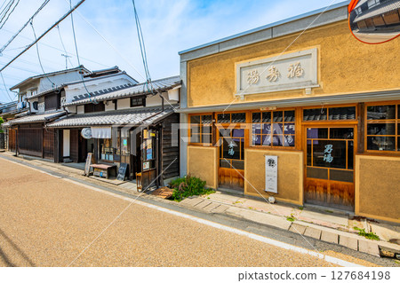 Townscape of Joto district, Tsuyama city, Okayama prefecture Townscape of Joto district, Tsuyama city, Okayama prefecture 127684198