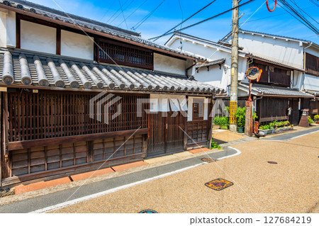 Townscape of Joto district, Tsuyama city, Okayama prefecture 127684219