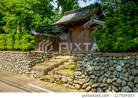 Kagoshima Prefecture, Izumi City, foothills townscape 127684883