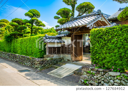 Kagoshima Prefecture, Izumi City, foothills townscape Kagoshima Prefecture, Izumi City, foothills townscape 127684912