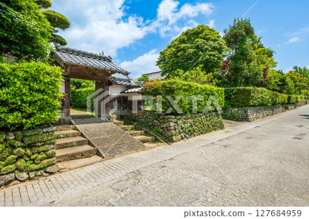 Kagoshima Prefecture, Izumi City, foothills townscape 127684959