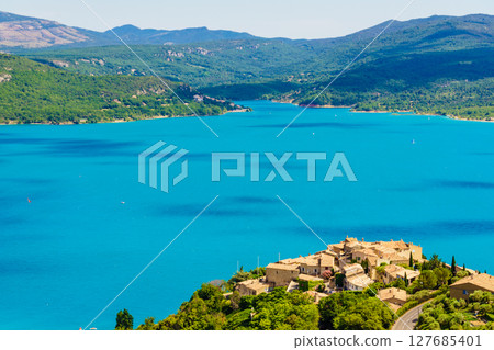 Lake Sainte Croix in Verdon Gorge, France 127685401