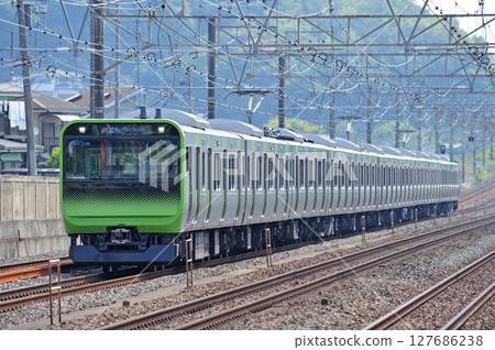Tokaido Main Line, Oiso-Ninomiya, JR East, E235 series 0, Yate 01 (Yamate), test run 127686238