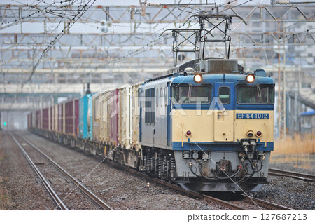 Tokaido Line Hiratsuka JR Freight EF64-1012 (Aichi) 127687213