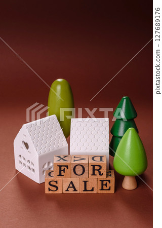 House, real estate or property for sale, purchase or sale of apartments for mortgage 127689176