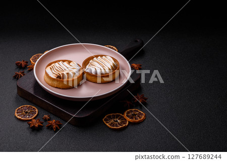 Lemon tart, meringue pie or fruit cream tart Lemon tart, meringue pie or fruit cream tart 127689244