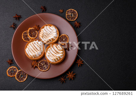 Lemon tart, meringue pie or fruit cream tart Lemon tart, meringue pie or fruit cream tart 127689261