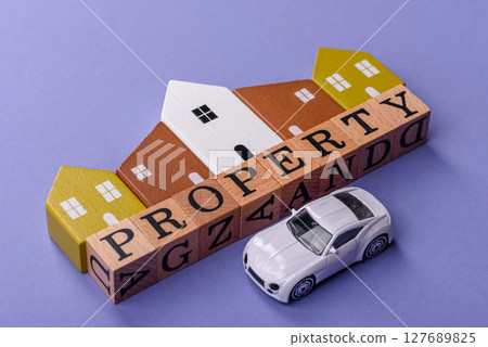 Property, house, real estate, purchase or sale. Financial investment Property, house, real estate, purchase or sale. Financial investment 127689825