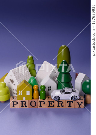 Property, house, real estate, purchase or sale. Financial investment Property, house, real estate, purchase or sale. Financial investment 127689933