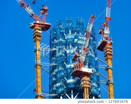 2010 年 9 月，東京墨田區，正在興建中的東京晴空塔城 127691676