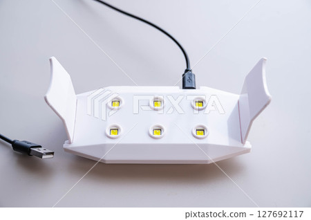 The back of the resin light 127692117