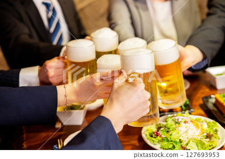 居酒屋的酒會 127693953