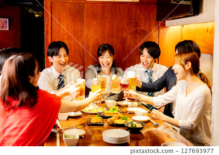 居酒屋的酒會 127693977