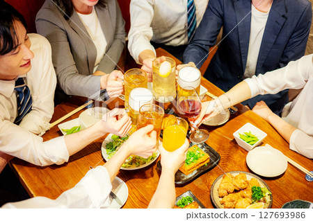 居酒屋的酒會 127693986