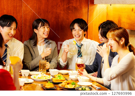 居酒屋的酒會 127693996