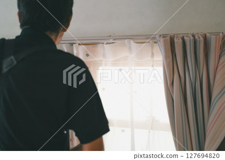 Curtain rails and contractors Curtain rails and contractors 127694820