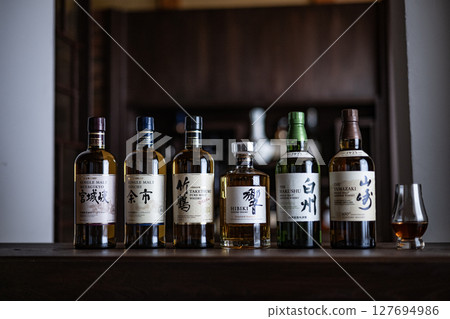 Whiskey, Whiskey Image, Bar, Japanese Whiskey, Single Malt, Japan, Sake, Distilled Spirits 127694986
