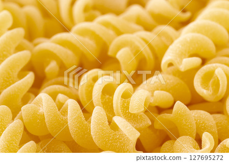 螺旋面（短麵食）的特寫 127695272