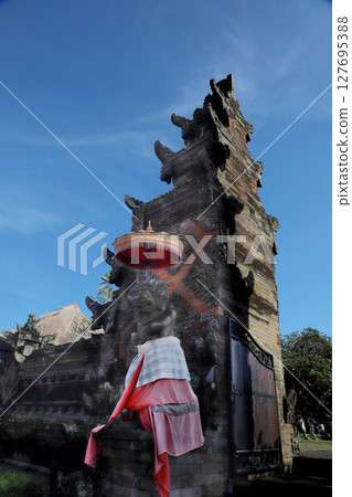 Batuan Temple, Ubud, Bali Batuan Temple, Ubud, Bali 127695388