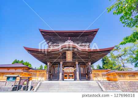 (Kumamoto Prefecture) Aso Shrine Tower Gate 127696018