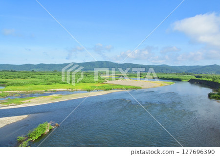 JR北海道,根室本線帶廣站至池田站的本地列車(2023年夏季) JR北海道,根室本線帶廣站至池田站的本地列車(2023年夏季) 127696390