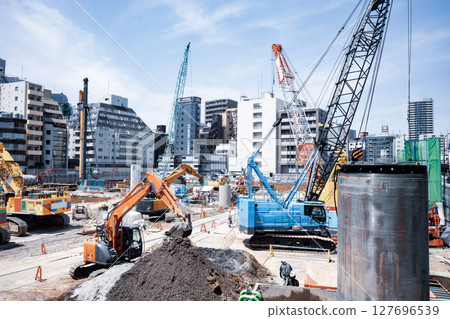 大規模建築工地的城市景觀 池袋再開發 2025.06 a-4 低飽和度 大規模建築工地的城市景觀 池袋再開發 2025.06 a-4 低飽和度 127696539