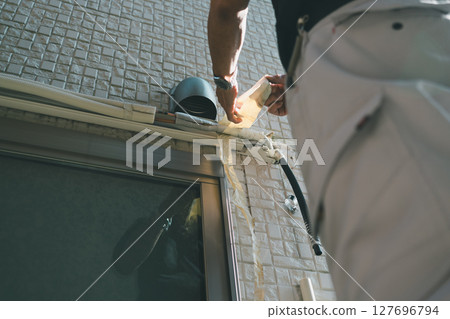 Removing the air conditioner Removing the air conditioner 127696794