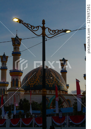 Modern Street Lights Against Mosque at Twilight - Mataram 24 Agustus 2024 Modern Street Lights Against Mosque at Twilight - Mataram 24 Agustus 2024 127697261