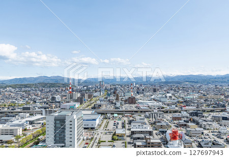 石川縣金澤市 - 從金澤縣廳展望台（JR金澤站方向）眺望金澤市的街景 127697943