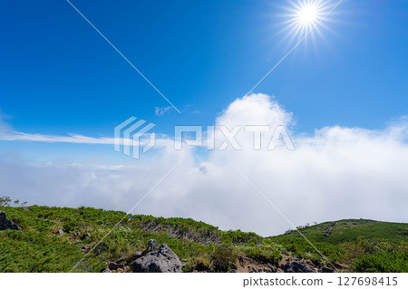 [Mountain material] Tenguhara and sea of clouds in early autumn [Nagano Prefecture] 127698415
