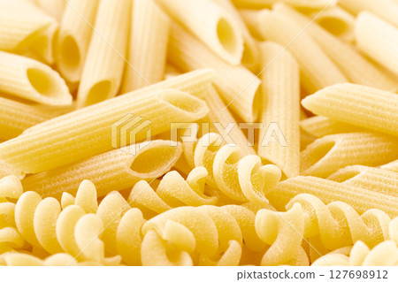 Penne and frigid pasta 127698912