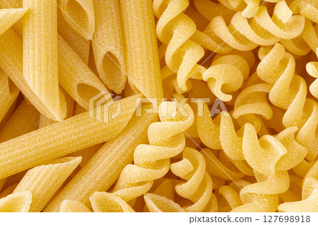 Penne and frigid pasta 127698918