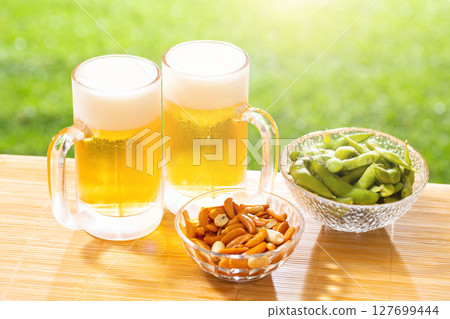 Enjoy beer 127699444
