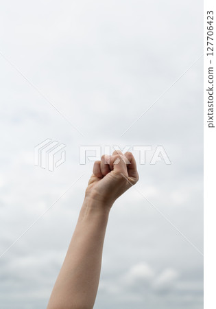 extend your fist to the sky 127706423