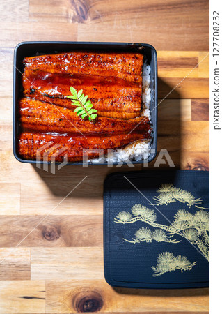 [Food ingredients] Delicious-looking unaju [Nagano Prefecture] 127708232