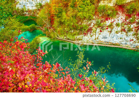 Autumn colors and lake of Plitvice National Park in Croatia, seasonal colorful background 127708690