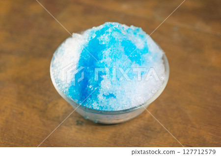 刨冰藍色夏威夷圖片(庫存照片) 刨冰藍色夏威夷圖片(庫存照片) 127712579