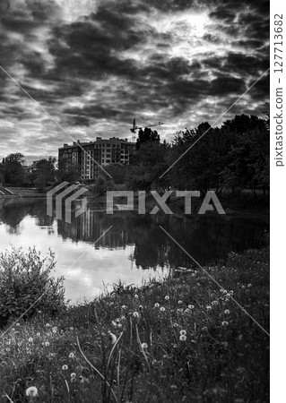 Minimal black and white city park background 127713682