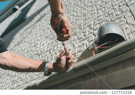 Air conditioner installation image 127715338