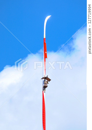 A large long sword attached to the tip of the Nagatoboku float in the Gion Festival A large long sword attached to the tip of the Nagatoboku float in the Gion Festival 127719994