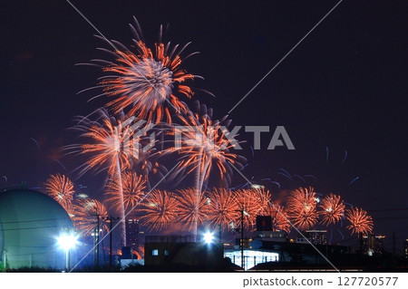 浪速淀川煙火大會（大阪市淀川區）從市中心眺望 127720577