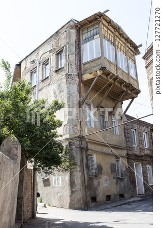 old abandoned building, the building is in a state of disrepair old abandoned building, the building is in a state of disrepair 127721270