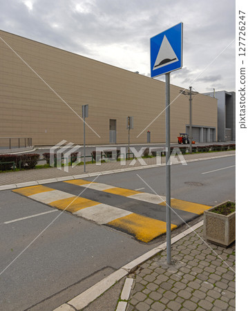 Speed Bump Sign Street Speed Bump Sign Street 127726247