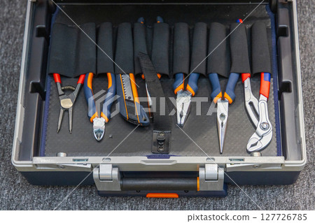 Open Toolbox Pliers 127726785