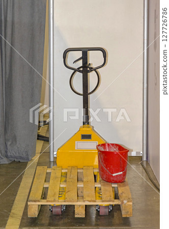 Pallet Jack Hand Truck Pallet Jack Hand Truck 127726786