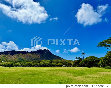 "Hawaii" Diamond Head seen from Kapiolani Park "Hawaii" Diamond Head seen from Kapiolani Park 127728557