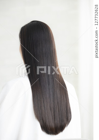 Women who do hair care 127732628
