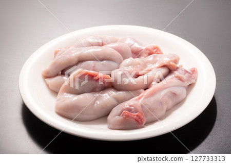 (Domestic) Piglet 127733313